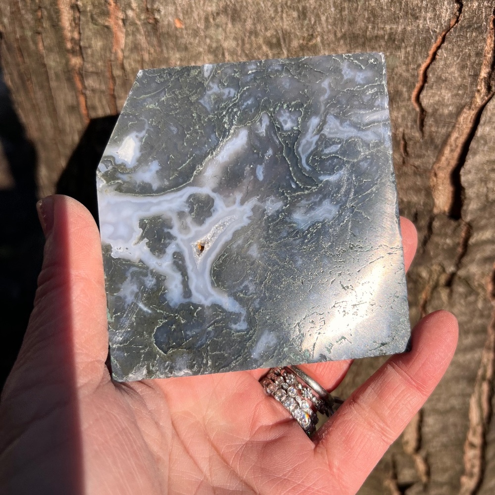 Moss (5) agate slab with stand | crystal